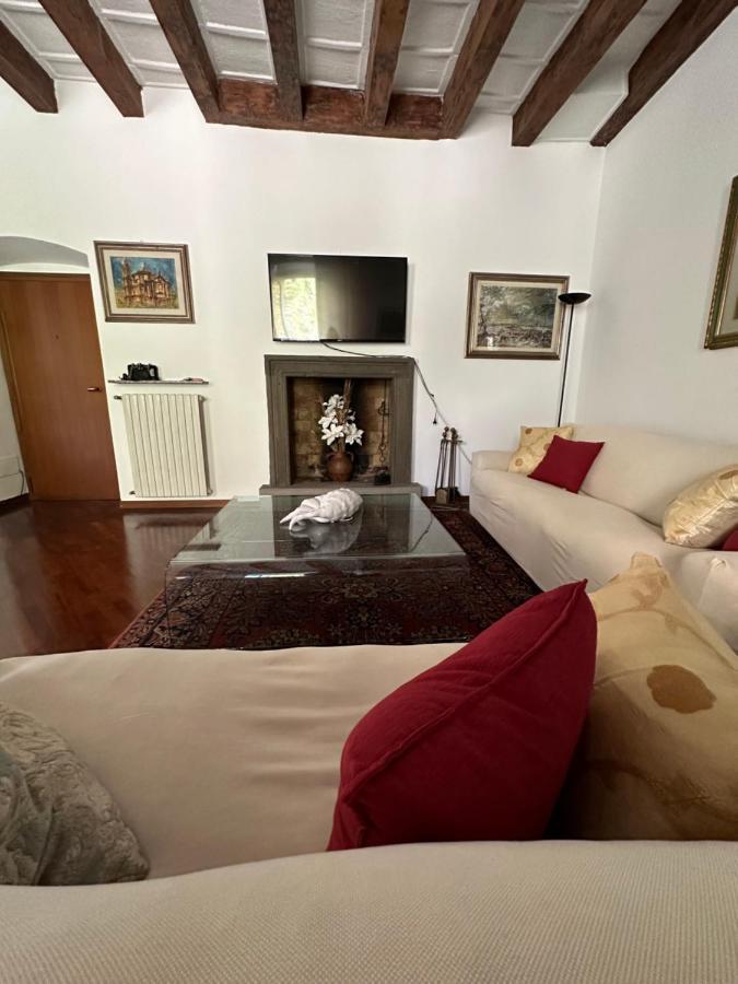 Beautiful House Apartment แบร์กาโม ภายนอก รูปภาพ